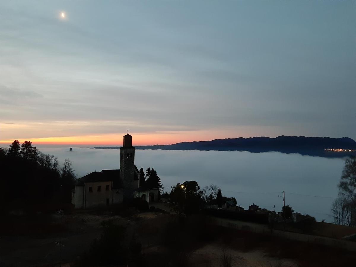 Villa Le Vignole Ameno ภายนอก รูปภาพ